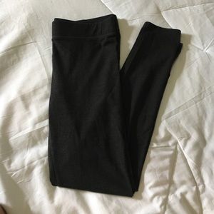Brand New Dark Grey AE Leggings (see photos)